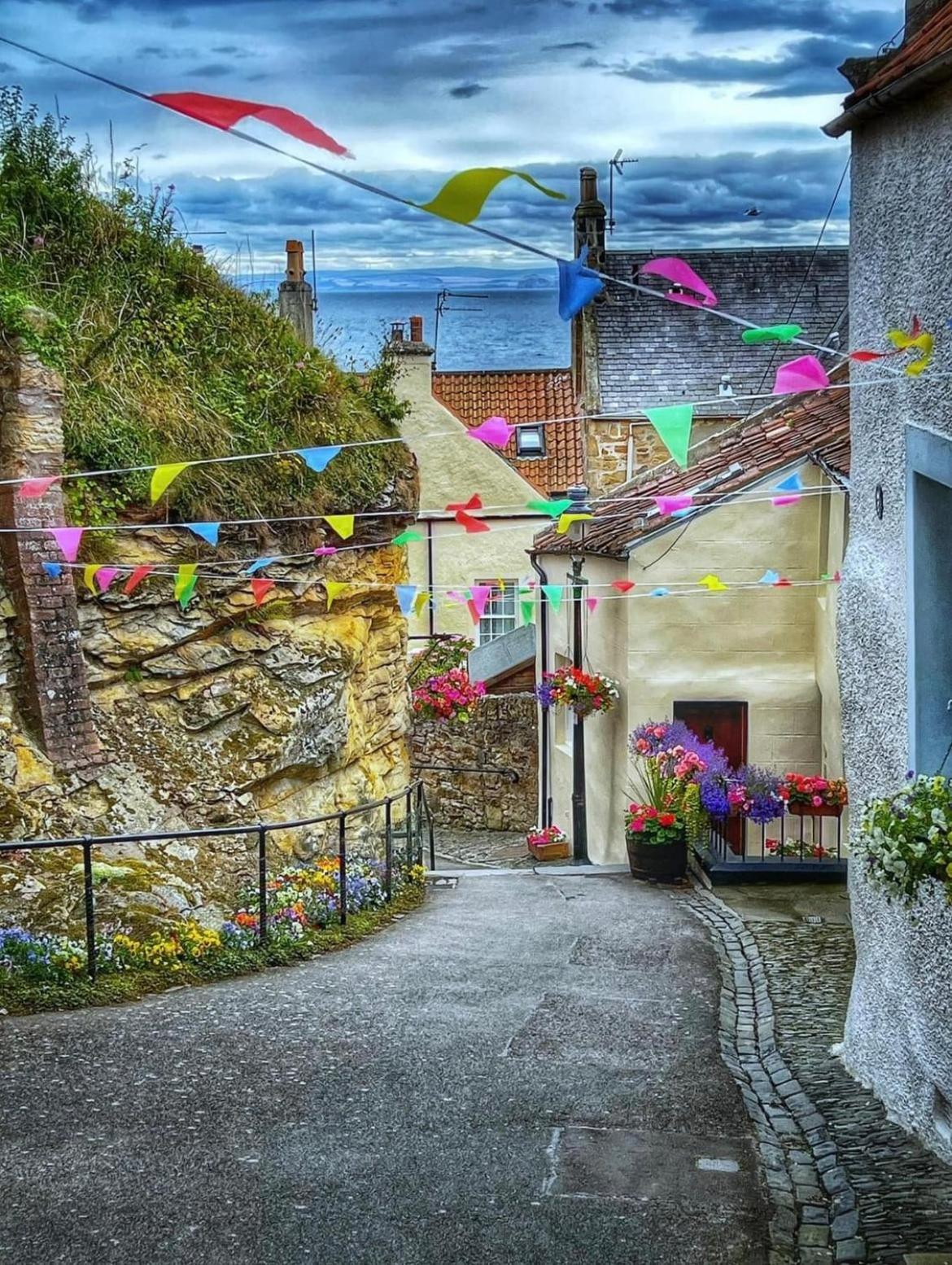 Beautiful Coastal Cottage In Pittenweem Exterior photo